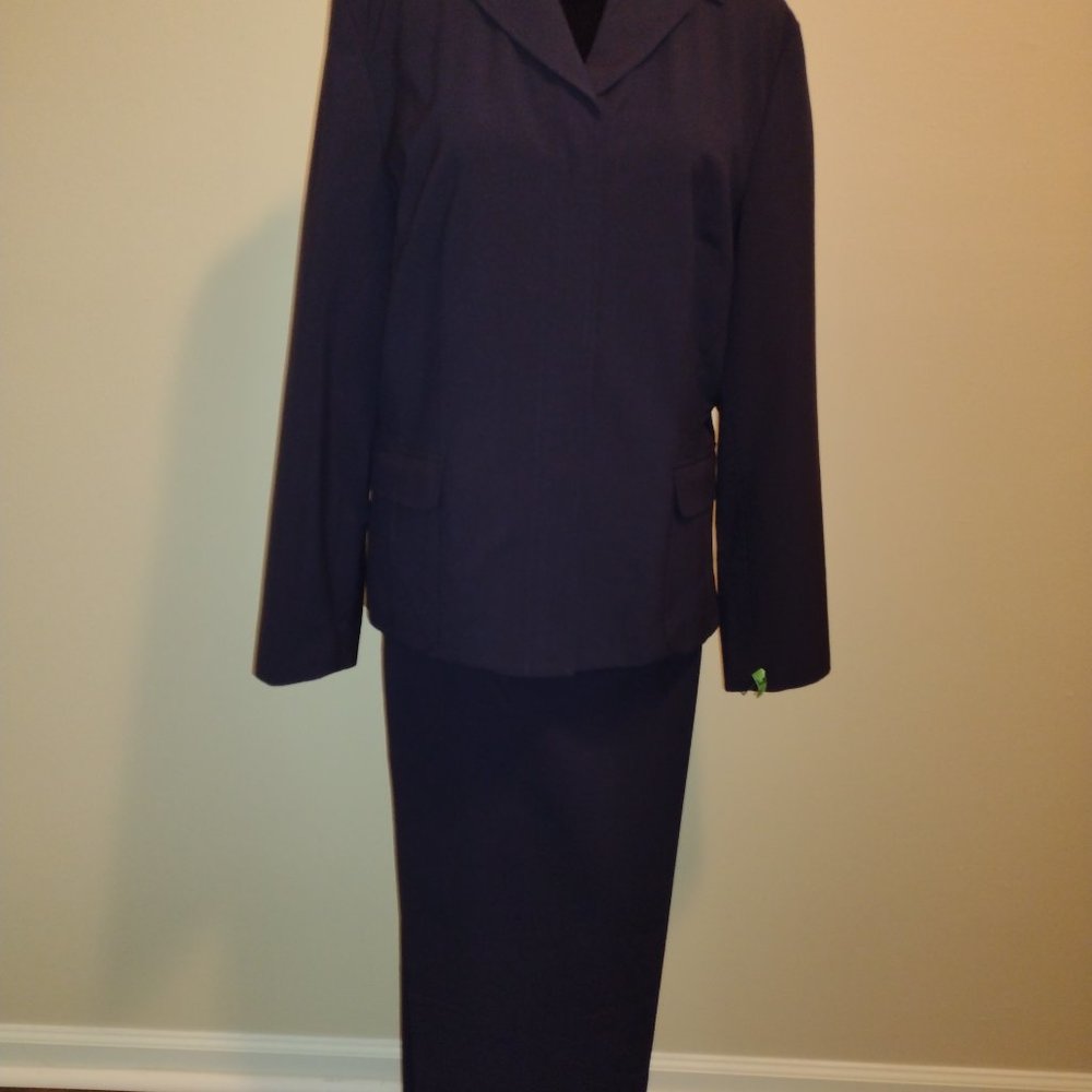 Kate Hill, 2pc Pant Suit, Size-12, Navy Blue, 2-Pockets Jacket (Dry Cleaned)